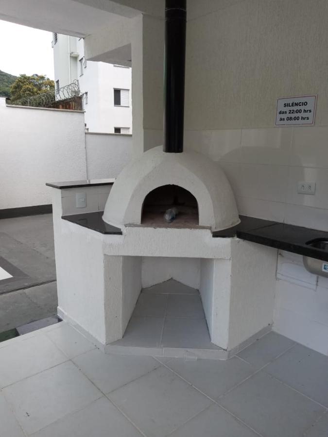 Apartamento Novo , Poucos Metros Da Praia Com Wi Fi Ubatuba Zewnętrze zdjęcie